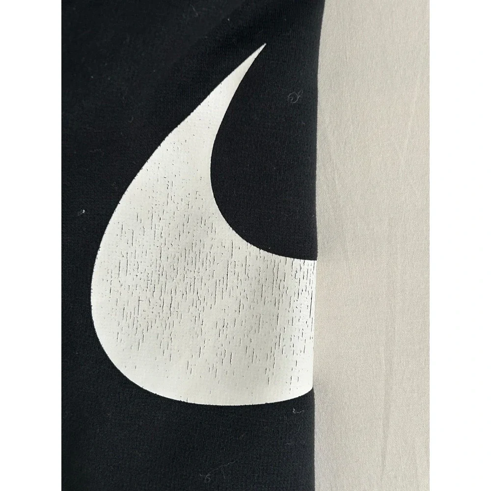 Nike Dri-FIT Hoodie Mens Medium Black Gray Graphic Sleeve Swoosh Pullover